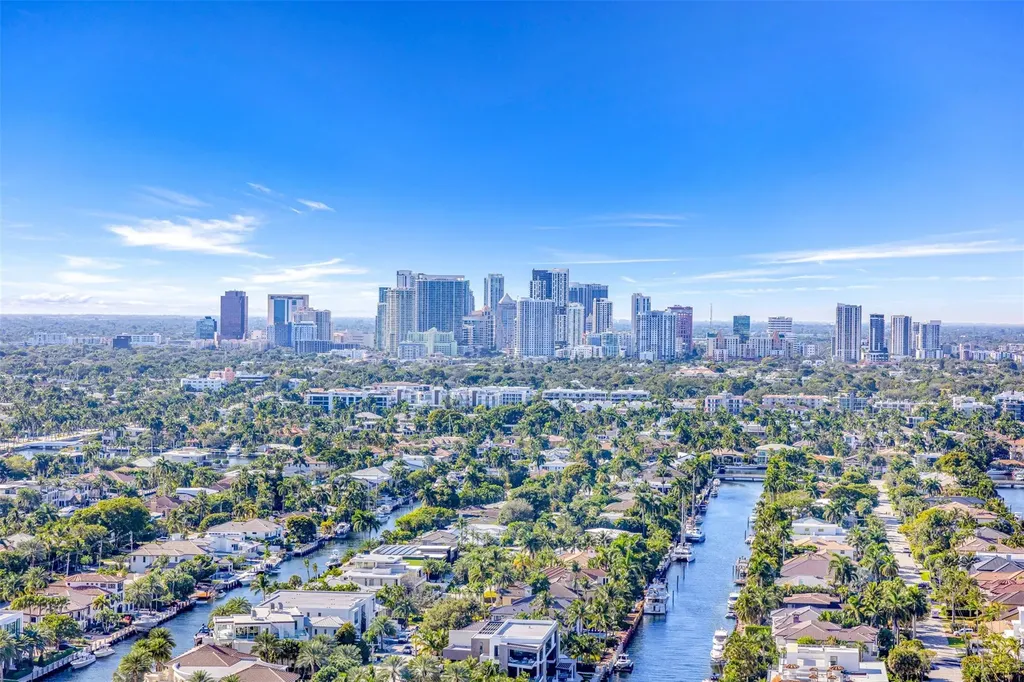 153 N Seabreeze Fort Lauderdale FL 33304