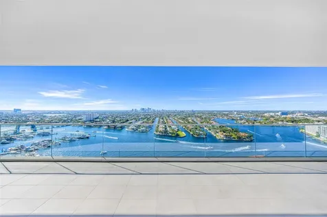 153 N Seabreeze Fort Lauderdale FL 33304