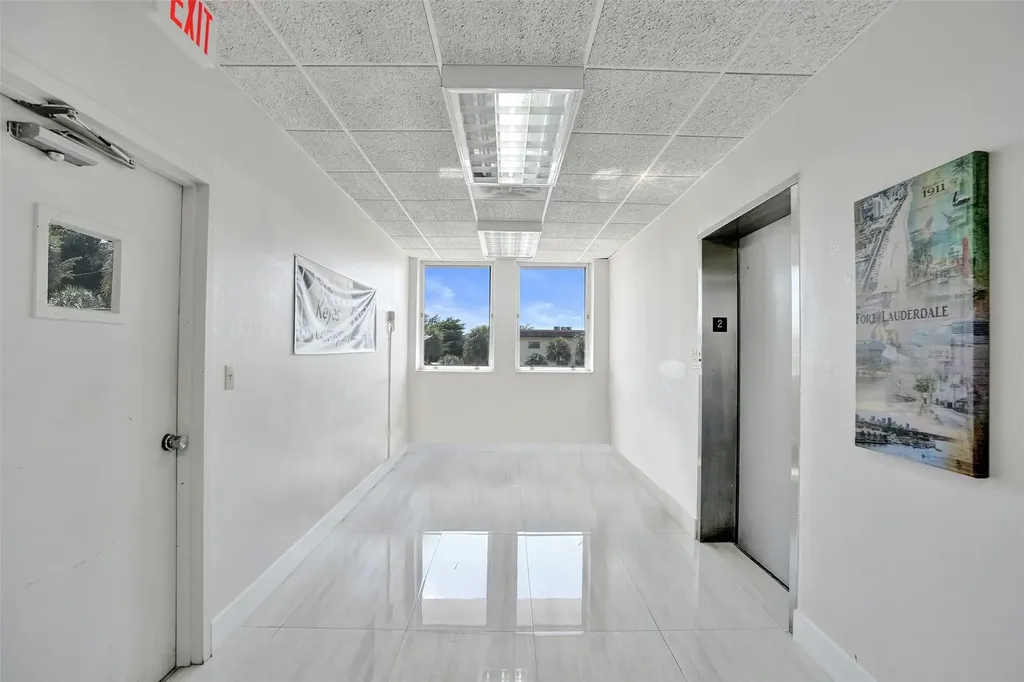 1520 E Sunrise Fort Lauderdale FL 33304