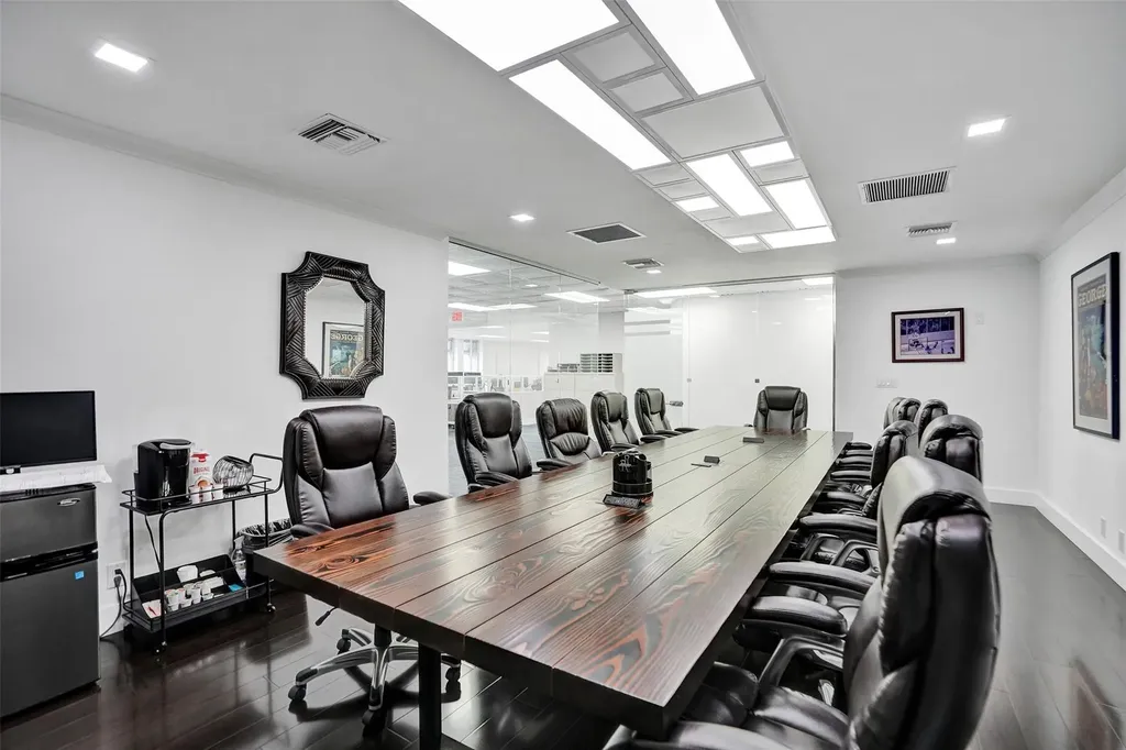 1520 E Sunrise Fort Lauderdale FL 33304