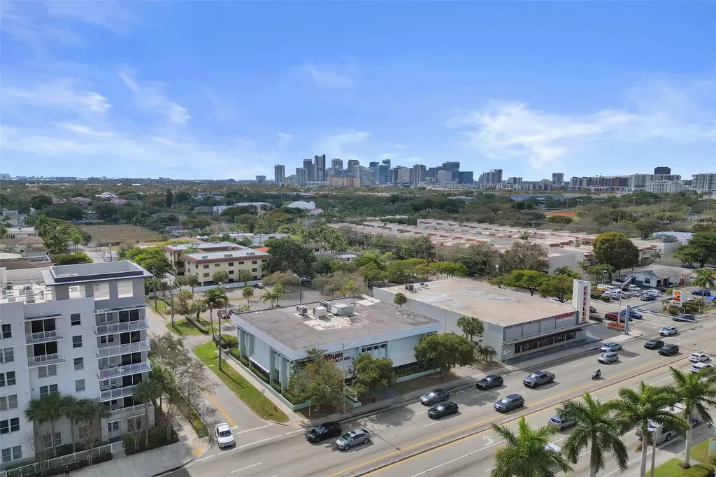 1520 E Sunrise Fort Lauderdale FL 33304