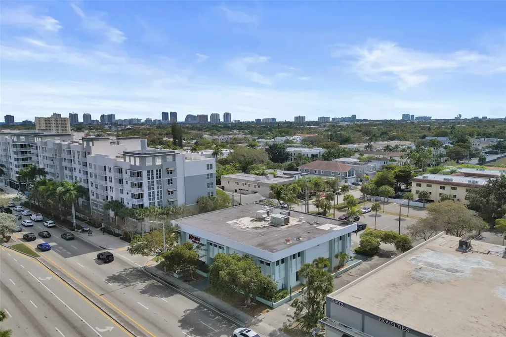 1520 E Sunrise Fort Lauderdale FL 33304