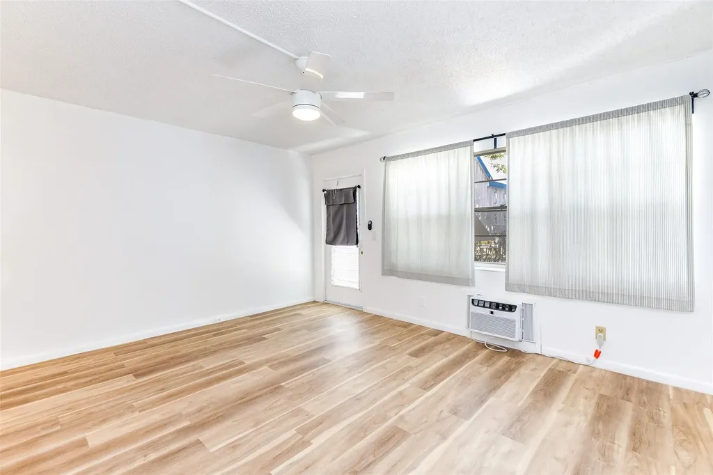 167 Lyndhurst L Deerfield Beach FL 33442