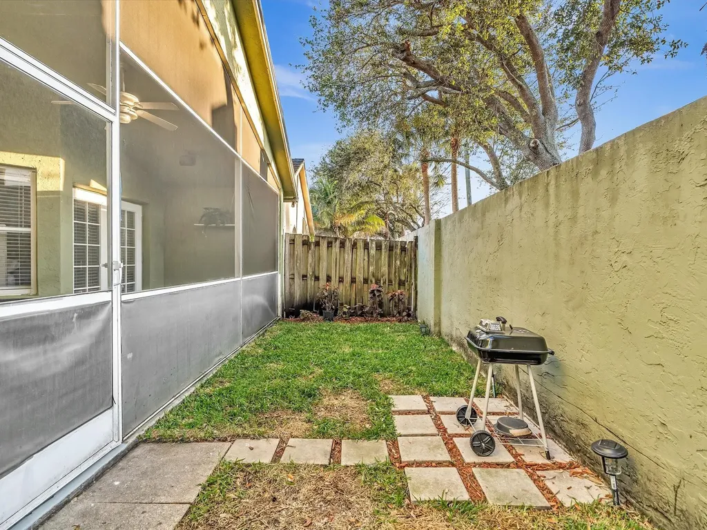 4379 Leicester Court West Palm Beach FL 33409