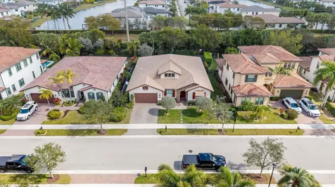 8840 E Watercrest Circle Circle E Parkland FL 33076