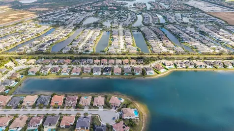 8840 E Watercrest Circle Circle E Parkland FL 33076