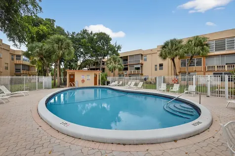 8400 Lagos De Campo Boulevard Tamarac FL 33321