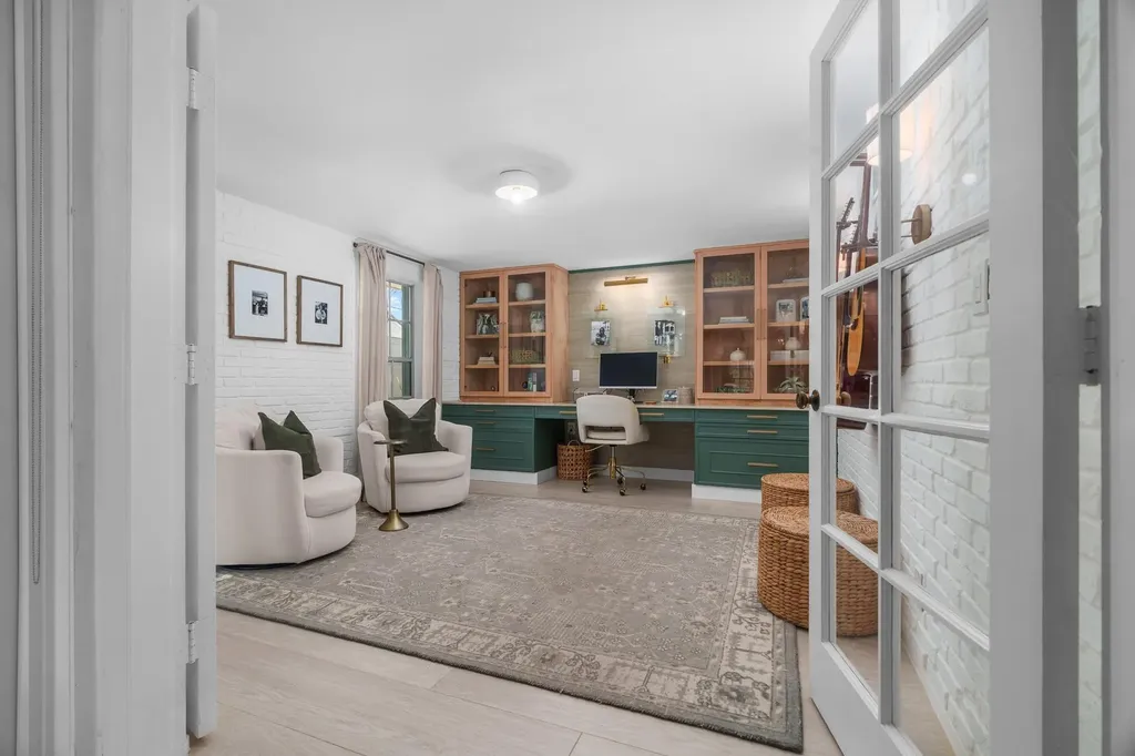 2740 NE 27th Court Fort Lauderdale FL 33306