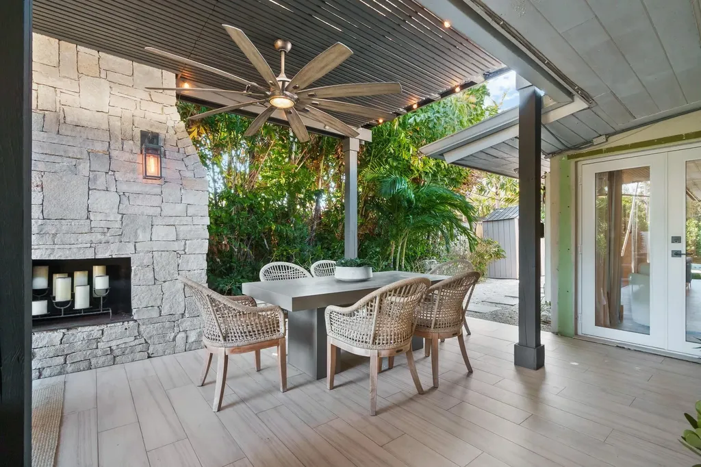 2740 NE 27th Court Fort Lauderdale FL 33306