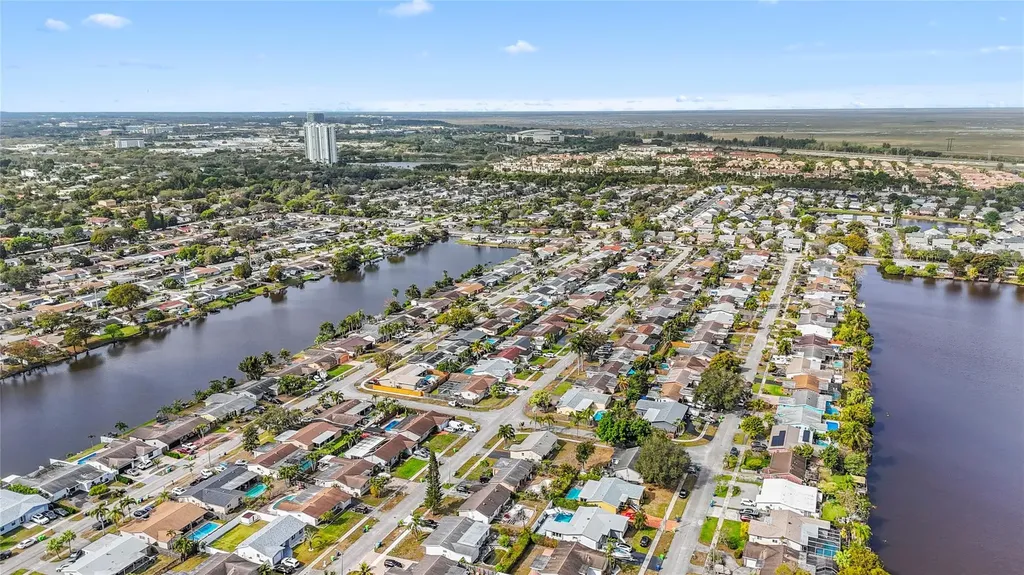 11831 NW 31st Place Sunrise FL 33323