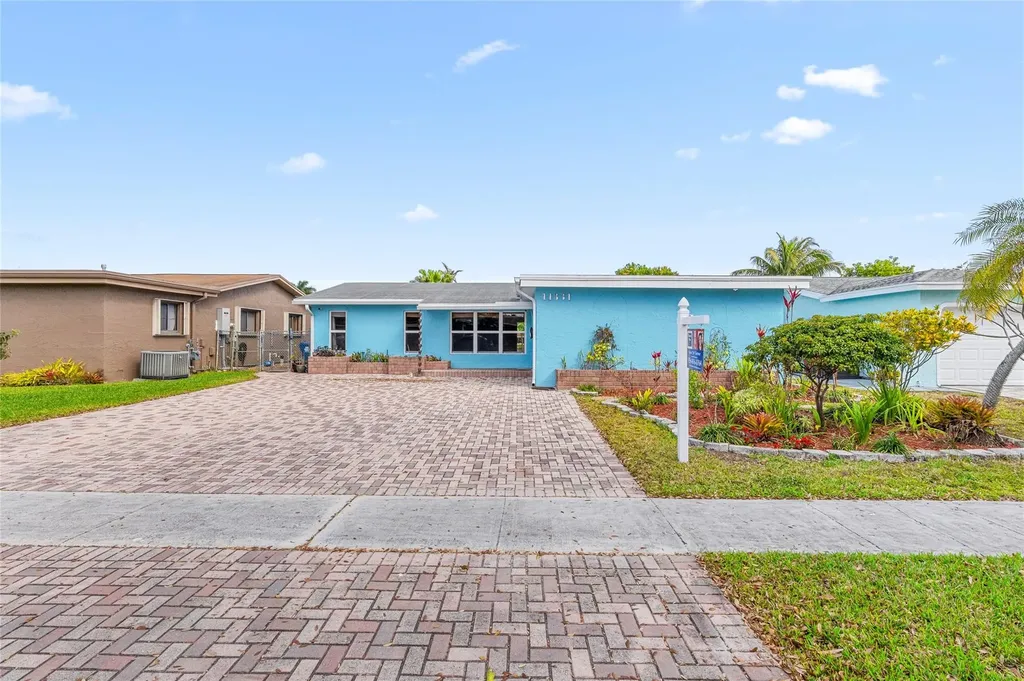 11831 NW 31st Place Sunrise FL 33323