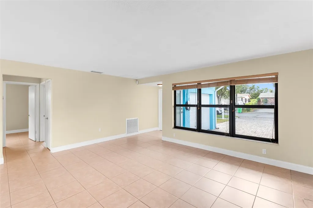 11831 NW 31st Place Sunrise FL 33323