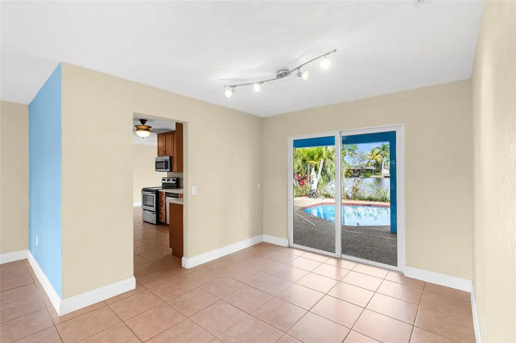 11831 NW 31st Place Sunrise FL 33323