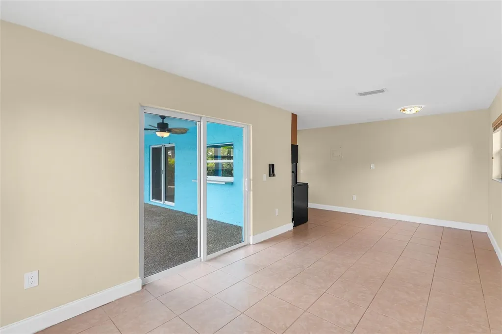11831 NW 31st Place Sunrise FL 33323