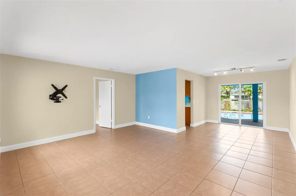 11831 NW 31st Place Sunrise FL 33323