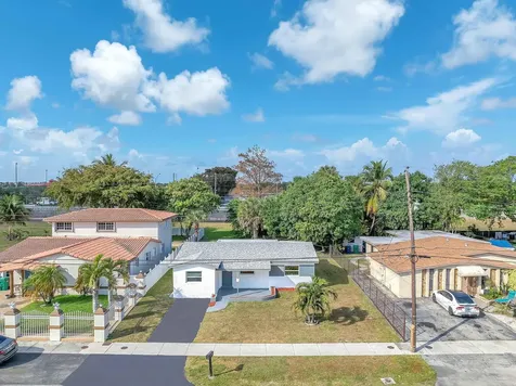 3531 NW 9th Court Lauderhill FL 33311