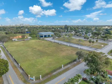 3531 NW 9th Court Lauderhill FL 33311