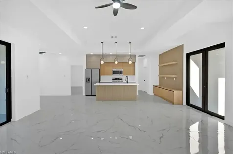 2909 9th Street Lehigh Acres FL 33971
