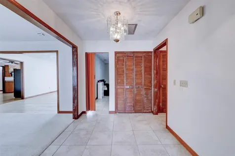 322 S Naranja Avenue Port St Lucie FL 34983