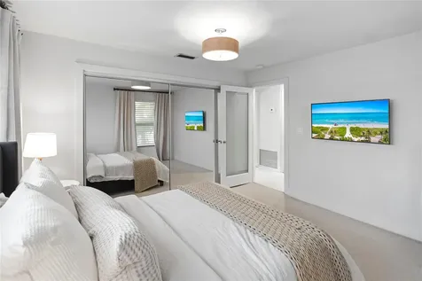 2430 NE 49th Street Lighthouse Point FL 33064