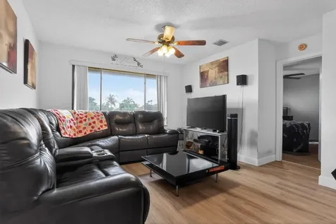 11477 NW 39th Court Coral Springs FL 33065