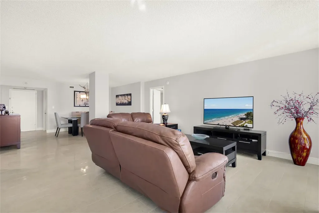 1010 S Ocean Boulevard Pompano Beach FL 33062
