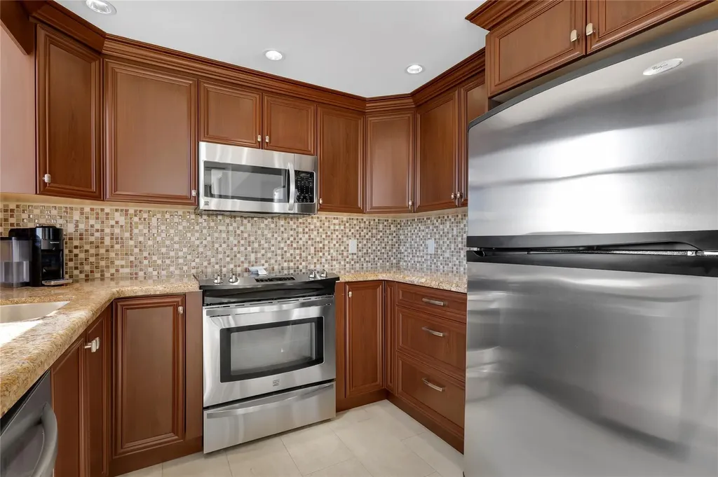 1010 S Ocean Boulevard Pompano Beach FL 33062