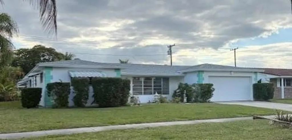 626 S Crescent Drive Hollywood FL 33021