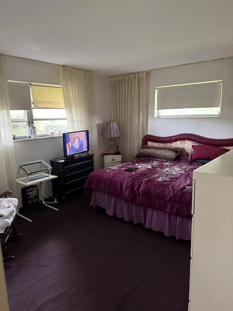 626 S Crescent Drive Hollywood FL 33021