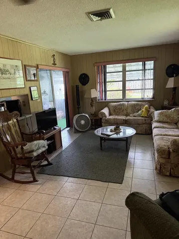 626 S Crescent Drive Hollywood FL 33021