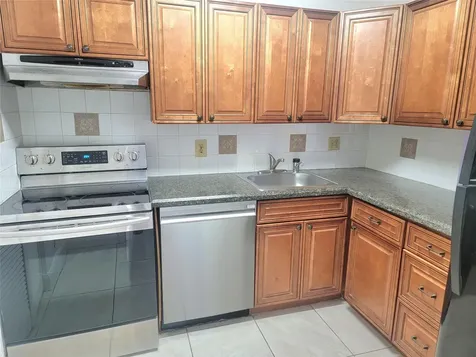 2309 SW 81st Terrace North Lauderdale FL 33068