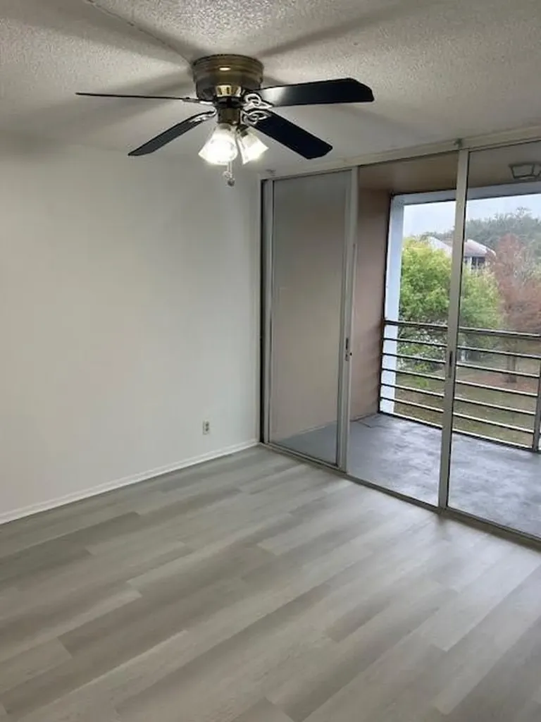 9400 Live Oak Place Davie FL 33324