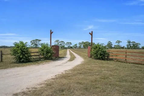 6575 NE 96th Avenue Okeechobee FL 34972
