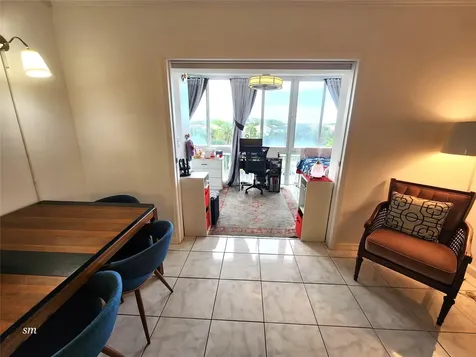4400 Hillcrest Drive Hollywood FL 33021