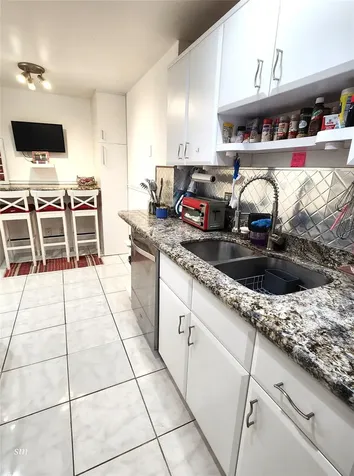 4400 Hillcrest Drive Hollywood FL 33021
