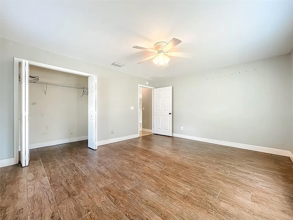 608 Masters Avenue Wildwood FL 34785