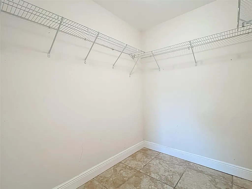 608 Masters Avenue Wildwood FL 34785