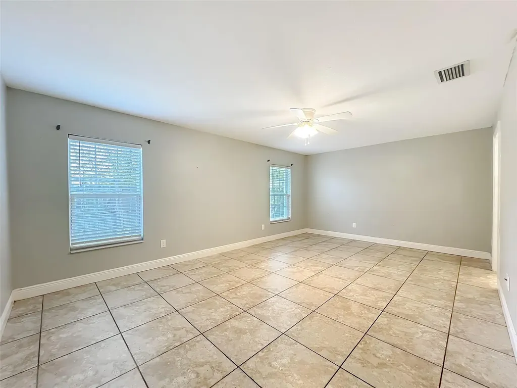 608 Masters Avenue Wildwood FL 34785