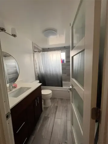 400 Golden Isle Drive Hallandale Beach FL 33009