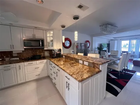400 Golden Isle Drive Hallandale Beach FL 33009