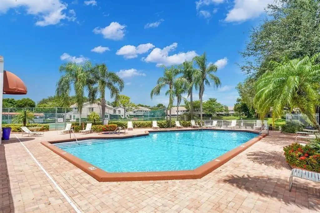 1975 Discovery Circle Deerfield Beach FL 33442