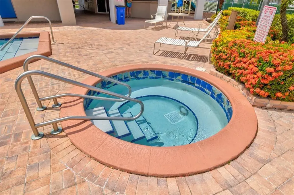 1975 Discovery Circle Deerfield Beach FL 33442