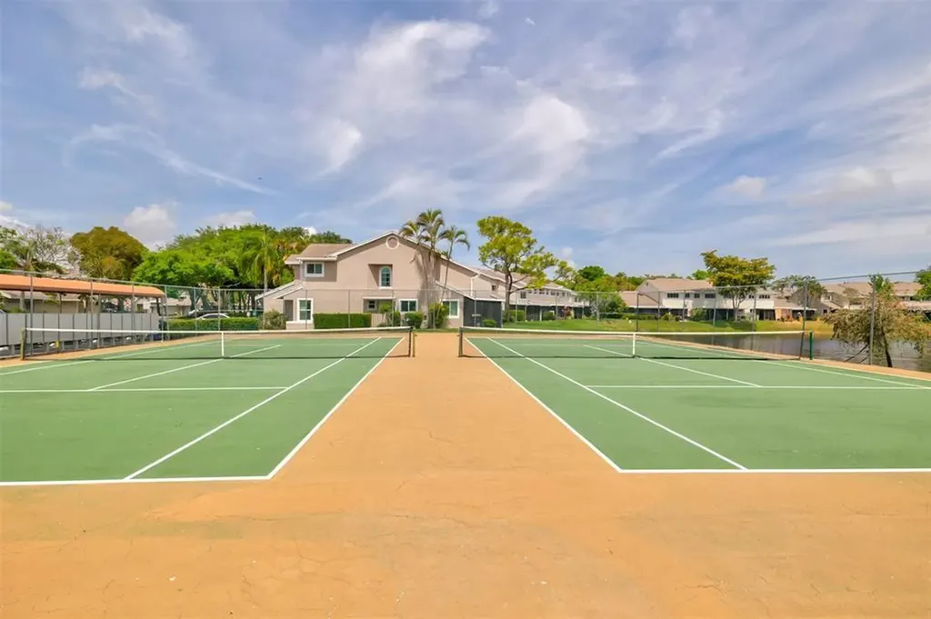 1975 Discovery Circle Deerfield Beach FL 33442