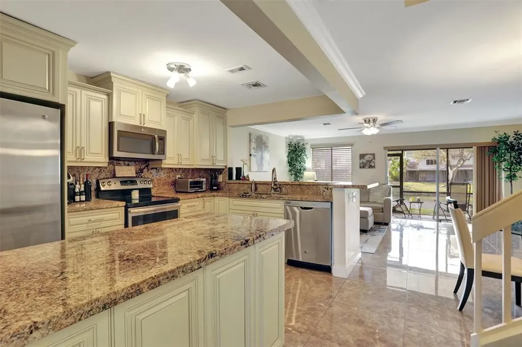 1975 Discovery Circle Deerfield Beach FL 33442