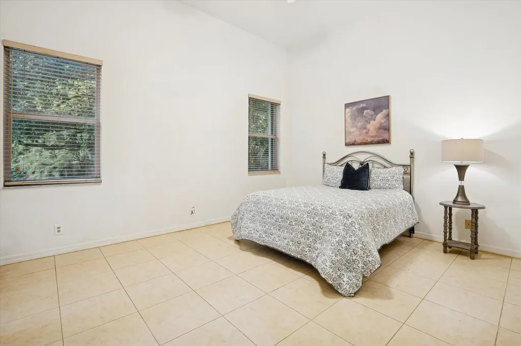 830 NW 122nd Avenue Plantation FL 33325
