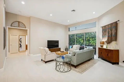 830 NW 122nd Avenue Plantation FL 33325