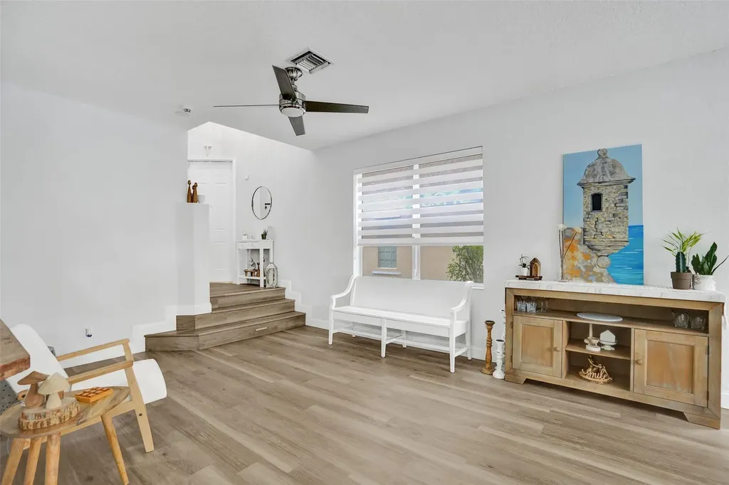 9814 NW 1st Manor Coral Springs FL 33071