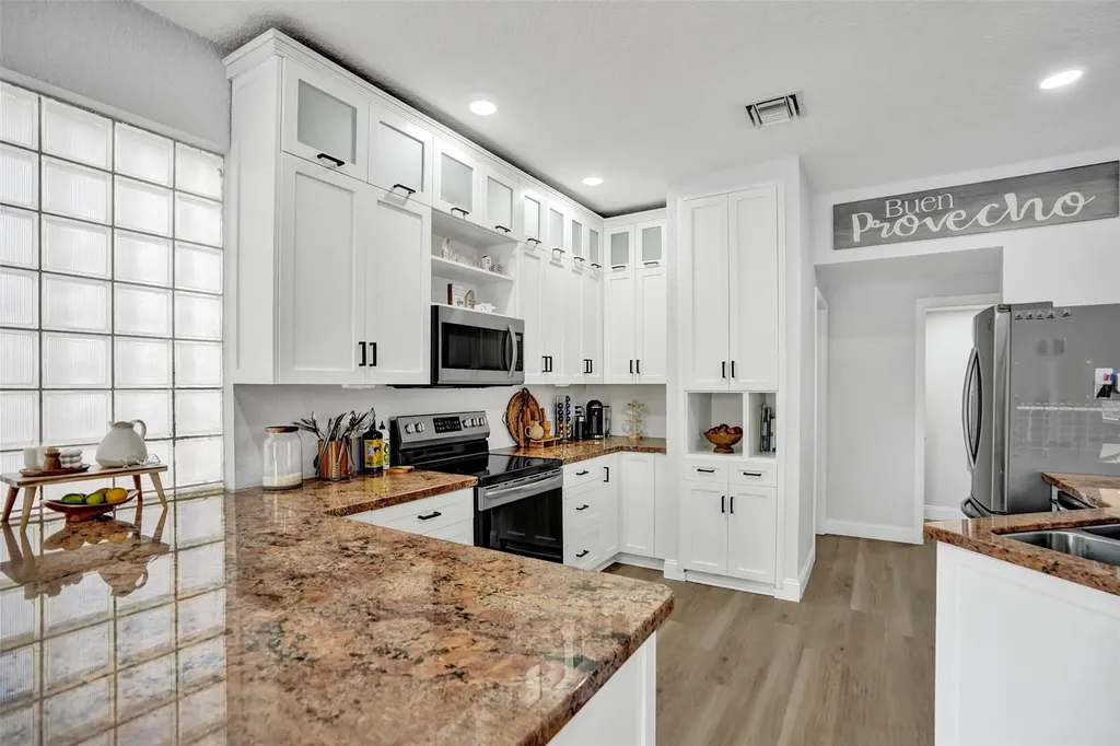 9814 NW 1st Manor Coral Springs FL 33071