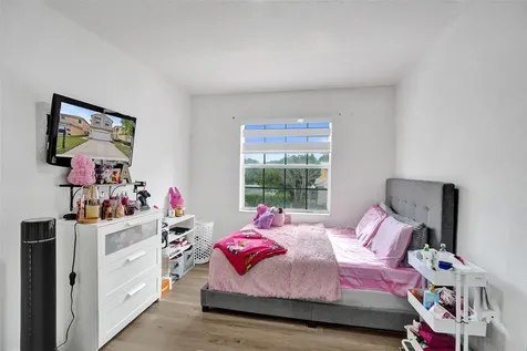 9814 NW 1st Manor Coral Springs FL 33071