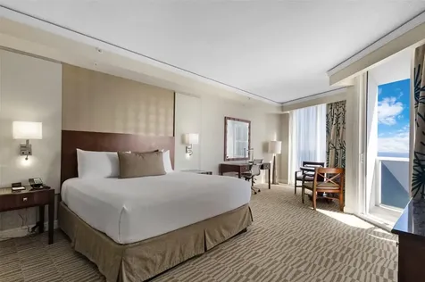 18001 Collins Avenue Sunny Isles Beach FL 33160